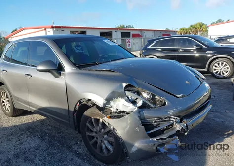 2011 Porsche Cayenne z USA, uszkodzony, nr VIN WP1AA2A26BLA03305